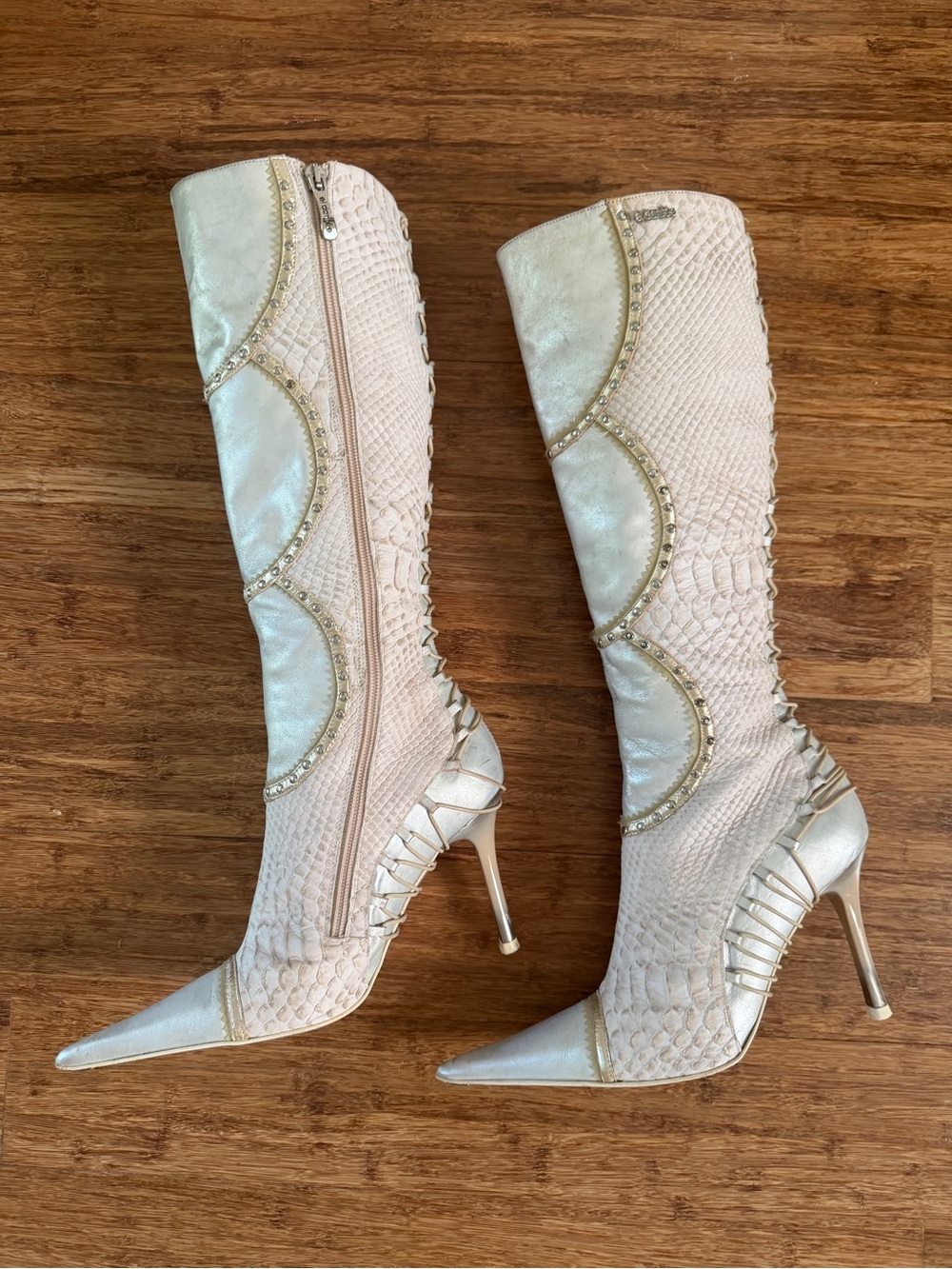 Metallic Ivory Pointed-Toe Stiletto Knee-High Boots - Picture 3 of 3